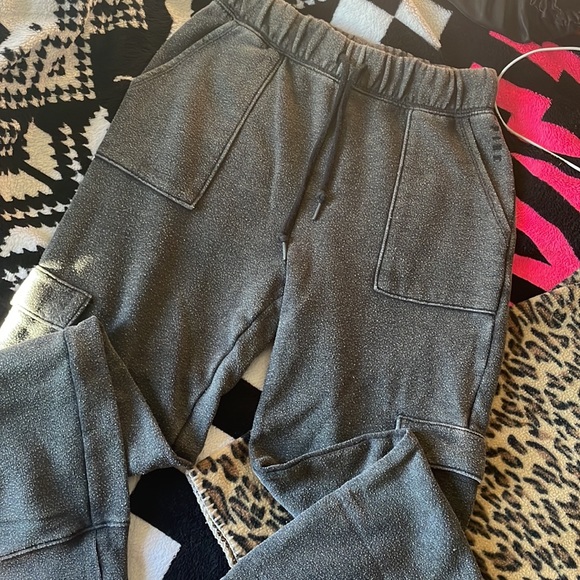 VS PINK coal grey lounge pants - Picture 5 of 7